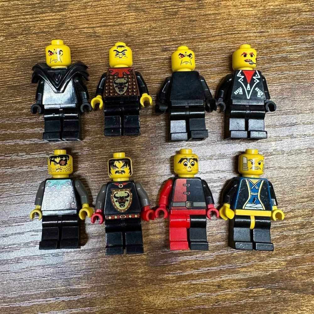 Lego Minifigures Lot Fright Knights Castle Ninja Basil Bat Lord Willa Witch 8pc